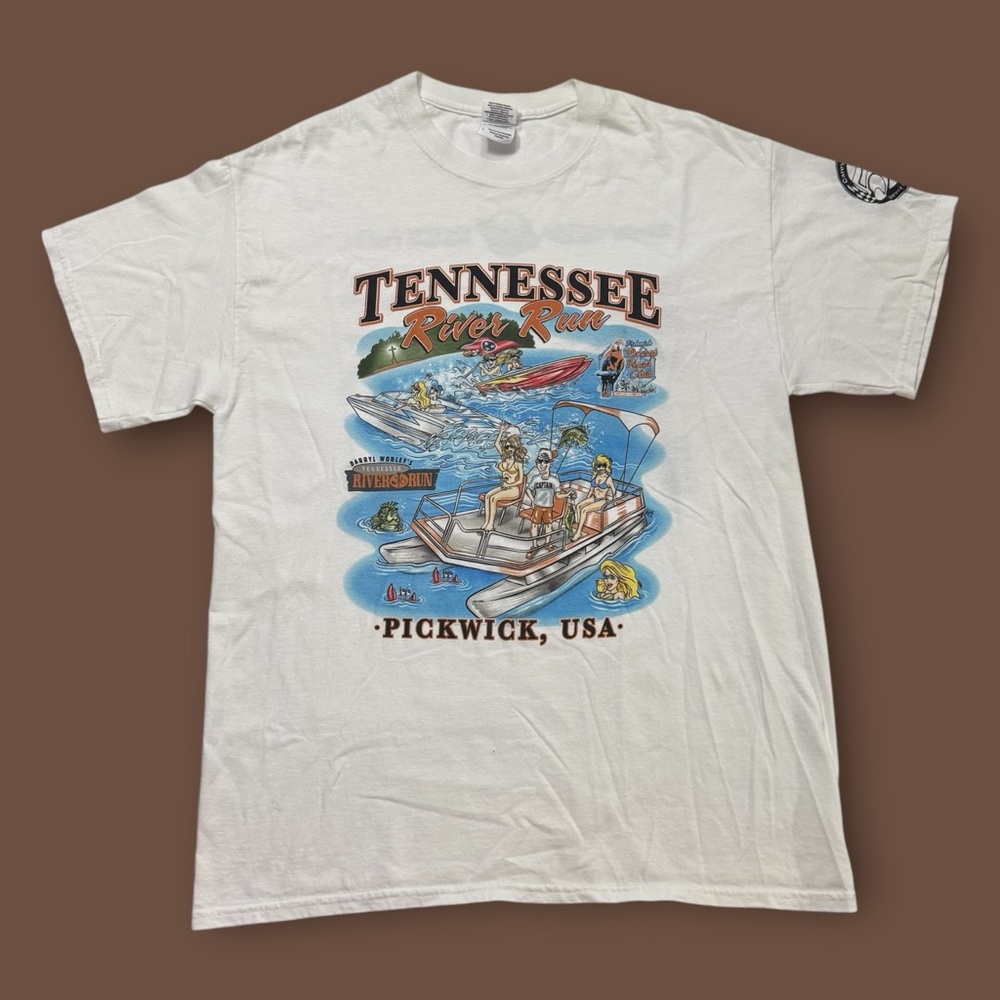 Vintage Tennessee River Graphic Tee